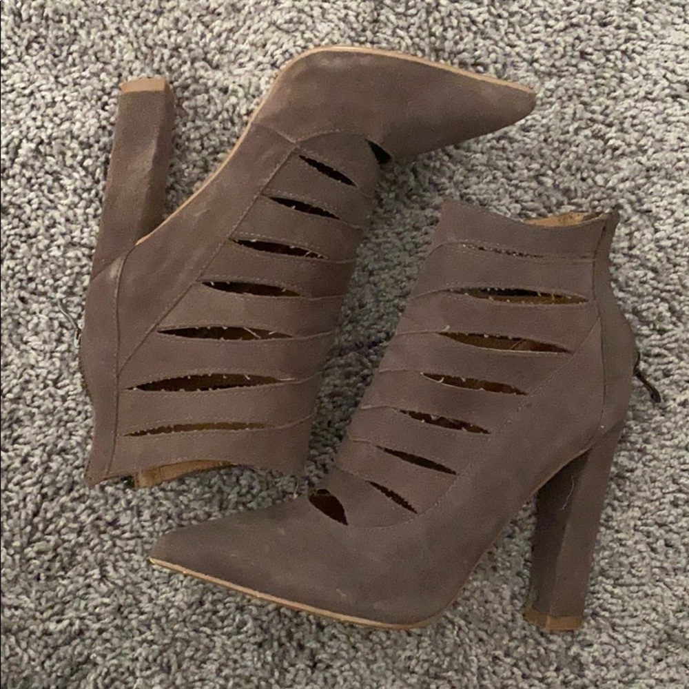 Steve Madden heels